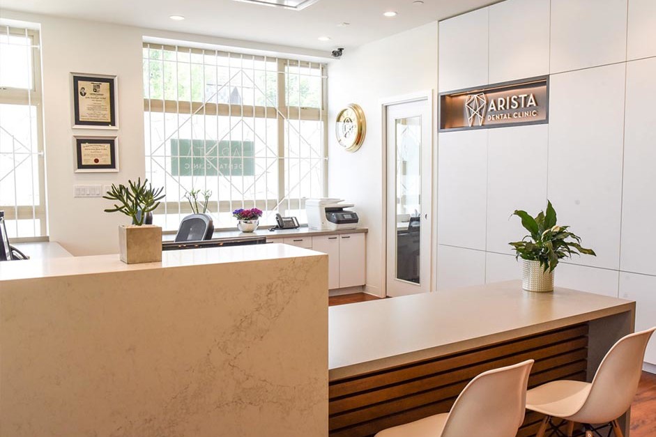 Reception Area at Arista Dental Clinic Maple Ridge, BC V2X 2T4